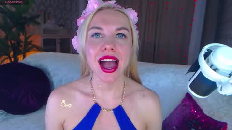 Snapshot of soul_liza chatting on November 2025 06:33:01 AM Lisa online show from November 2025 06:33:01 AM