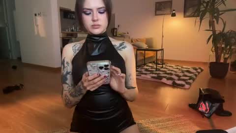 Kira online show from May 2026 12:19:01 AM