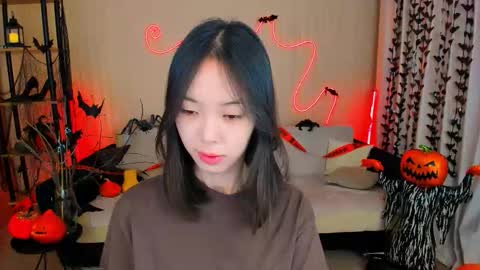 Snapshot of soulharmoonyy chatting on October 2025 01:18:02 PM soulharmoonyy online show from October 2025 01:18:02 PM