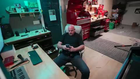 Snapshot of soundfreqnj chatting on January 2026 03:01:01 AM soundfreqnj online show from January 2026 03:01:01 AM