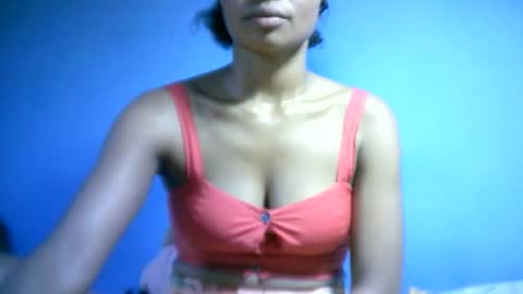 sourayaa online show from April 2026 07:19:01 PM