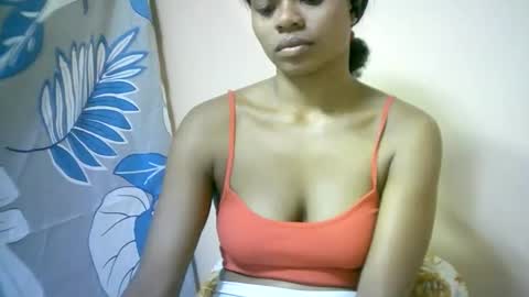sourayaa online show from May 2026 06:05:02 PM