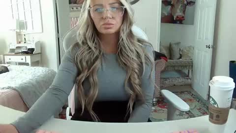 Your Barbii online show from February 2025 03:32:01 PM