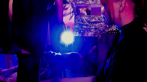 Leah online show from November 2025 03:54:01 AM