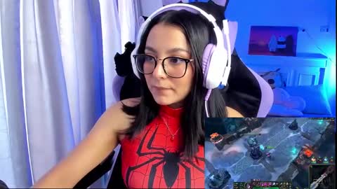 Lili online show from January 2025 09:31:02 PM