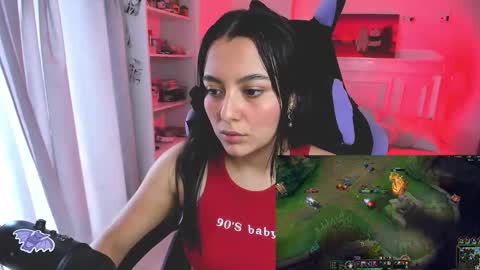 Lili online show from October 2025 09:02:01 PM