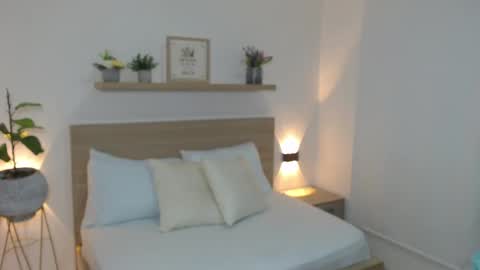 M A R I A N A online show from January 2025 02:08:02 AM