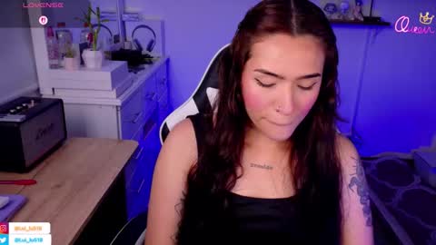 Luisa    online show from February 2026 10:36:02 PM