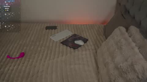 Snapshot of soydenise chatting on December 2025 07:08:02 PM Denise online show from December 2025 07:08:02 PM