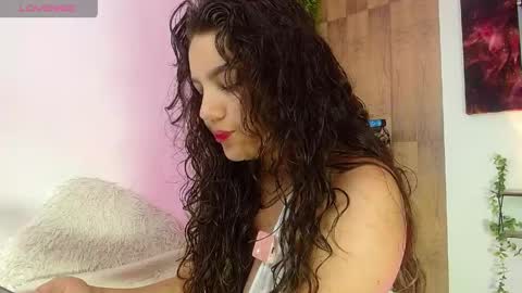 greeicy online show from April 2026 04:21:02 AM