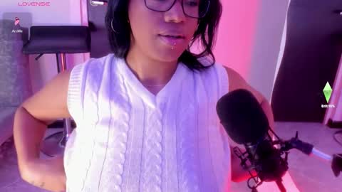 Snapshot of soymaria_ chatting on February 2026 06:26:02 PM online show from February 2026 06:26:02 PM