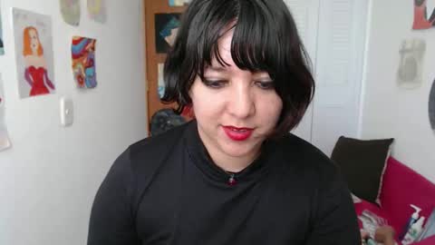 Nana Bela  online show from September 2025 09:48:02 PM