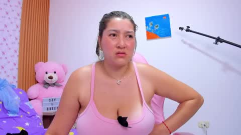 SoyQueen online show from April 2026 05:05:01 AM