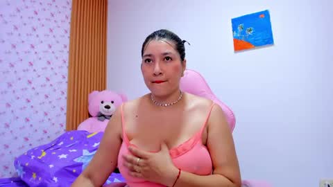 SoyQueen online show from May 2026 04:07:02 AM
