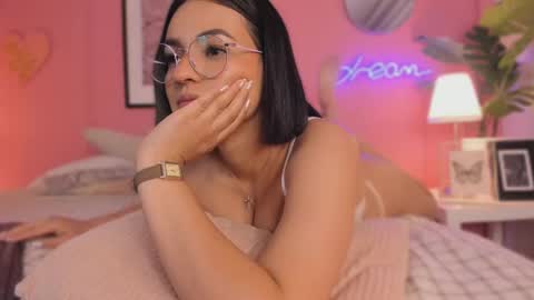 Snapshot of soysaraa_ chatting on March 2025 11:36:02 AM Aleja online show from March 2025 11:36:02 AM