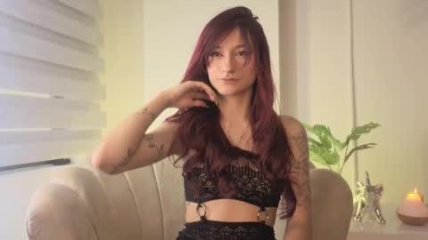      online show from November 2025 09:31:02 PM