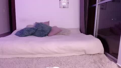      online show from July 2026 06:17:01 AM