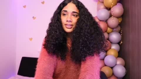 Snapshot of soytropicalfruit chatting on December 2024 10:26:01 PM You want to talk to me more personal follow me in My Channel VIP 50 the discount online show from December 2024 10:26:01 PM