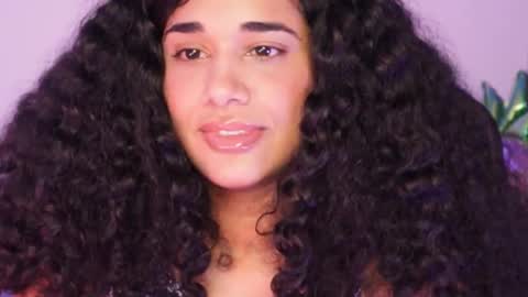 Snapshot of soytropicalfruit chatting on January 2025 08:11:02 AM You want to talk to me more personal follow me in My Channel VIP 50 the discount online show from January 2025 08:11:02 AM