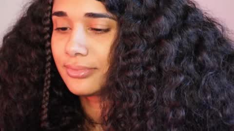 Snapshot of soytropicalfruit chatting on January 2025 10:32:02 PM You want to talk to me more personal follow me in My Channel VIP 50 the discount online show from January 2025 10:32:02 PM