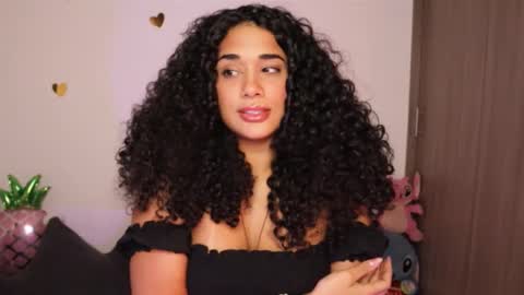 Snapshot of soytropicalfruit chatting on February 2025 05:47:01 AM You want to talk to me more personal follow me in My Channel VIP 50 the discount online show from February 2025 05:47:01 AM