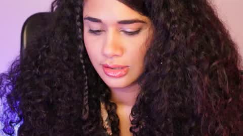 Snapshot of soytropicalfruit chatting on February 2025 10:35:01 AM You want to talk to me more personal follow me in My Channel VIP 50 the discount online show from February 2025 10:35:01 AM