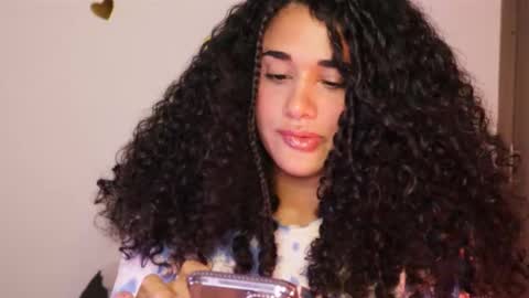 Snapshot of soytropicalfruit chatting on February 2025 01:13:01 AM You want to talk to me more personal follow me in My Channel VIP 50 the discount online show from February 2025 01:13:01 AM