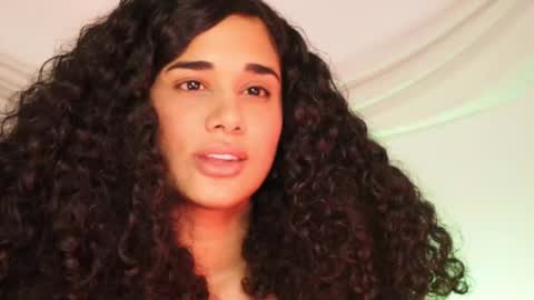 Snapshot of soytropicalfruit chatting on March 2025 05:31:02 AM You want to talk to me more personal follow me in My Channel VIP 50 the discount online show from March 2025 05:31:02 AM