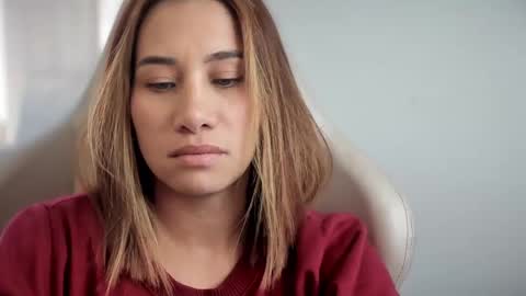 brisa  s online show from February 2025 07:05:01 PM