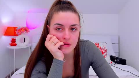 Julia online show from March 2026 01:27:01 PM