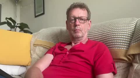 Snapshot of spaceman_fun chatting on June 2026 04:11:01 PM spaceman_fun online show from June 2026 04:11:01 PM
