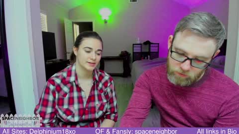 Snapshot of spaceneighbor chatting on December 2024 08:44:01 PM Spaceneighbor online show from December 2024 08:44:01 PM