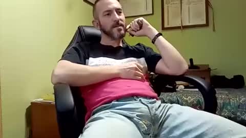 Manu  online show from February 2025 05:41:02 PM