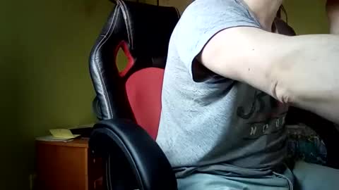 Manu  online show from February 2025 04:42:02 PM