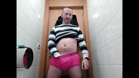 Manu  online show from February 2025 05:53:02 AM