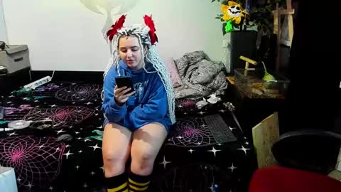 Evgenia online show from January 2025 09:00:01 AM