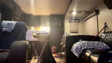 Snapshot of spankingthamonkey chatting on November 2025 09:52:01 AM spankingthamonkey online show from November 2025 09:52:01 AM