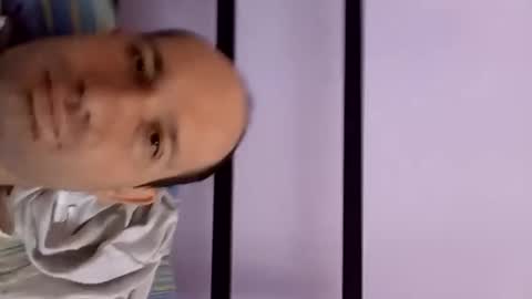 Snaiky online show from March 2026 12:10:02 PM