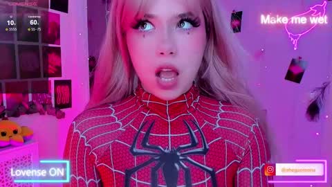 Snapshot of sparklemona chatting on March 2025 02:30:02 AM SparkleMona online show from March 2025 02:30:02 AM