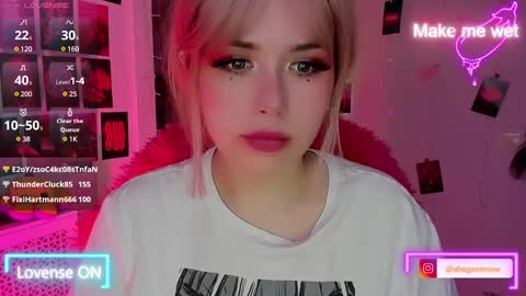 Snapshot of sparklemona chatting on March 2025 05:42:02 AM SparkleMona online show from March 2025 05:42:02 AM