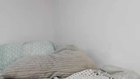 Snapshot of sparklingsoleil chatting on November 2025 05:24:01 PM Soleil online show from November 2025 05:24:01 PM