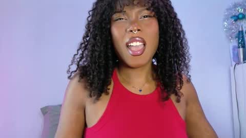 Snapshot of sparklingsoleil chatting on January 2026 03:17:02 PM Soleil online show from January 2026 03:17:02 PM