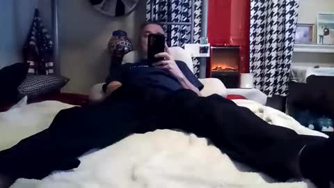 Snapshot of sparkyspeedway chatting on January 2026 12:32:02 PM sparkyspeedway online show from January 2026 12:32:02 PM