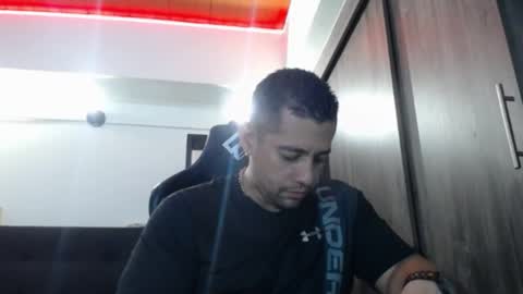 Snapshot of spartacus_cam chatting on May 2026 04:54:01 AM online show from May 2026 04:54:01 AM