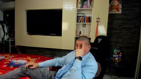 Snapshot of spartandaddy48 chatting on January 2026 11:28:01 PM Spartan online show from January 2026 11:28:01 PM