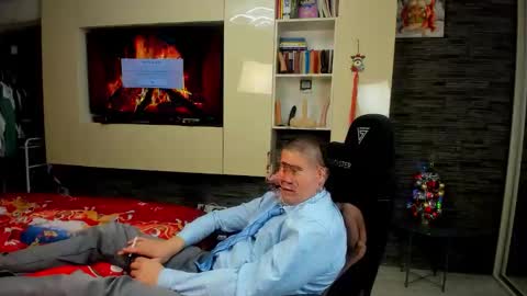 Snapshot of spartandaddy48 chatting on January 2026 07:19:01 PM Spartan online show from January 2026 07:19:01 PM