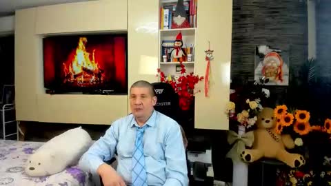 Snapshot of spartandaddy48 chatting on February 2026 11:14:01 PM Spartan online show from February 2026 11:14:01 PM