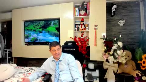Spartan online show from April 2026 07:04:01 PM