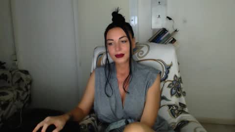 Snapshot of spicemint chatting on September 2025 04:51:02 PM Carla online show from September 2025 04:51:02 PM