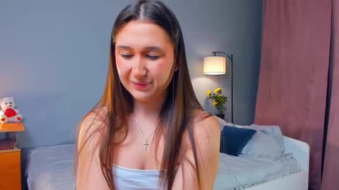 Snapshot of spiceofalex chatting on December 2025 07:07:02 PM Elva online show from December 2025 07:07:02 PM